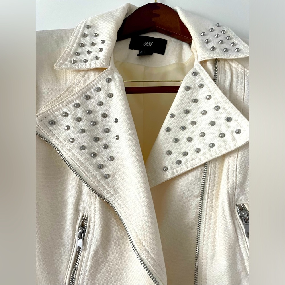 H&M Jacket - Picture 2 of 11
